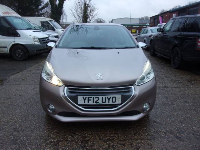 2012 Peugeot 208 1.4 VTi Allure 3dr