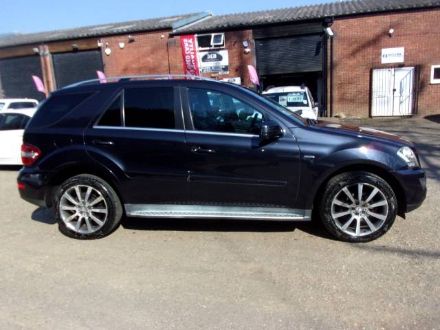 2011 Mercedes-Benz M Class 3.0 ML350 CDI BlueEFFICIENCY Grand Edition 5dr TipAuto