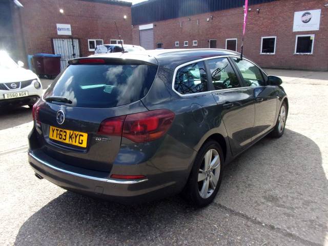 2013 Vauxhall Astra 2.0 CDTi 16V ecoFLEX SRi 5dr