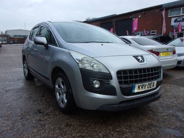 Peugeot 3008 1.6 HDi 112 Sport 5dr Hatchback Diesel Silver