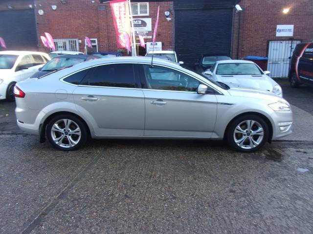 2013 Ford Mondeo 2.0 TDCi 140 Titanium X Business Edition 5dr