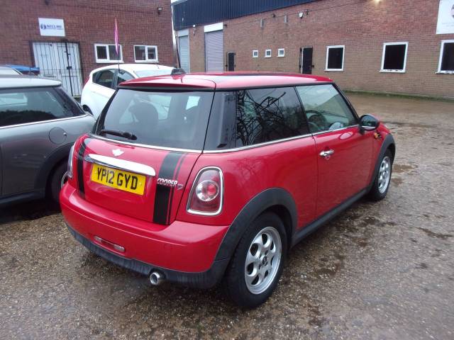 2012 Mini Hatchback 1.6 Cooper D 3dr