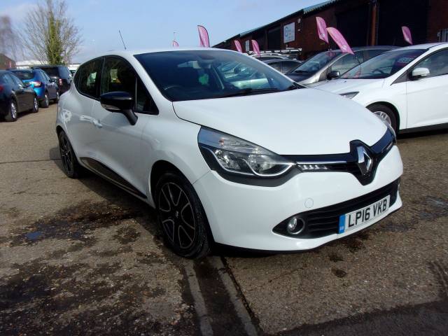 Renault Clio 1.2 16V Dynamique Nav 5dr Hatchback Petrol White