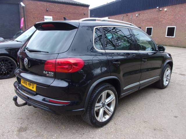 2016 Volkswagen Tiguan 2.0 TDi BlueMotion Tech R-Line Edition 150 5dr