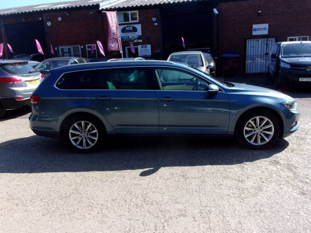 2017 Volkswagen Passat 1.6 TDI SE Business 5dr