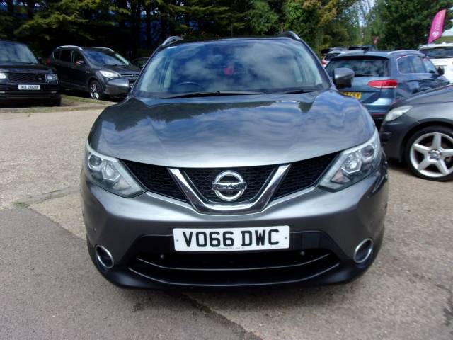 2016 Nissan Qashqai 1.5 dCi Tekna 5dr