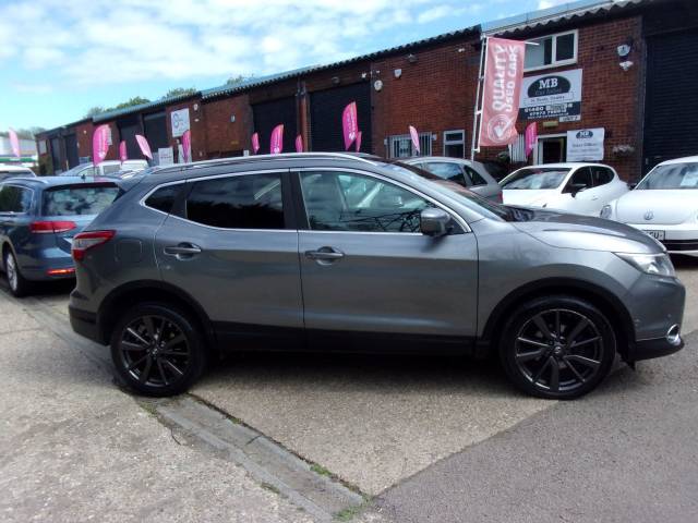 2016 Nissan Qashqai 1.5 dCi Tekna 5dr