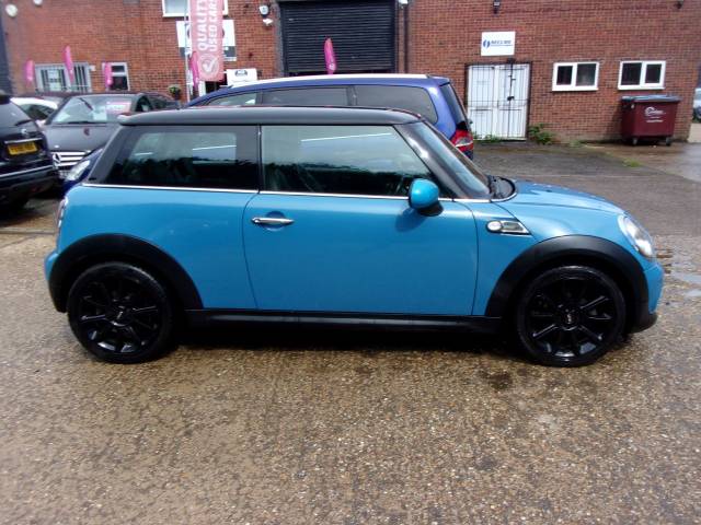2013 Mini Hatchback 1.6 Cooper Bayswater 3dr