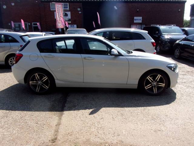 2013 BMW 1 Series 2.0 118d Sport 5dr