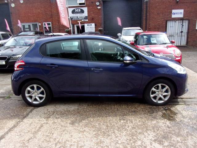 2014 Peugeot 208 1.2 VTi Active 5dr