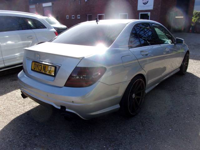 2013 Mercedes-Benz C Class 2.1 C220 CDI BlueEFFICIENCY AMG Sport 4dr Auto